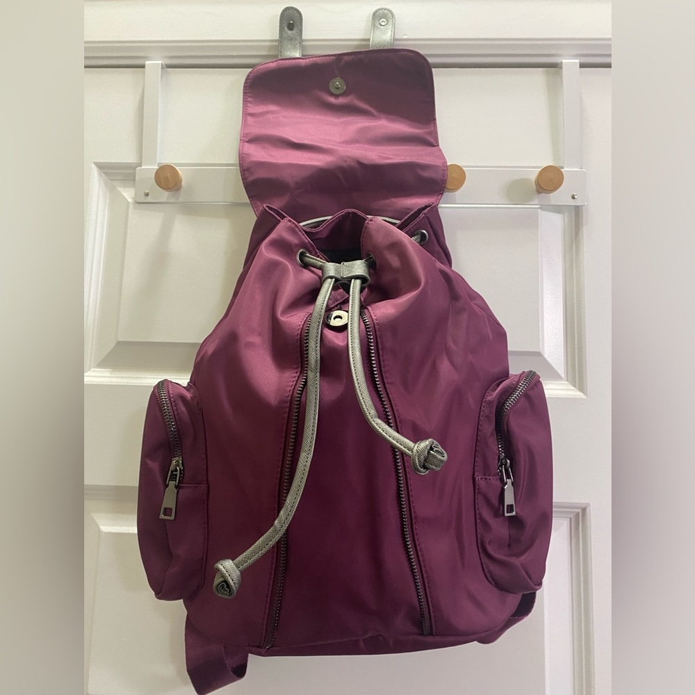 Olive Threadz Drawstring Backpack - Picture 5 of 10
